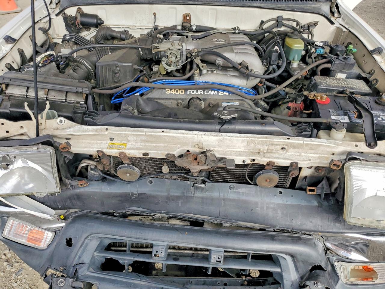 1999 TOYOTA 4RUNNER SR5 photo 23