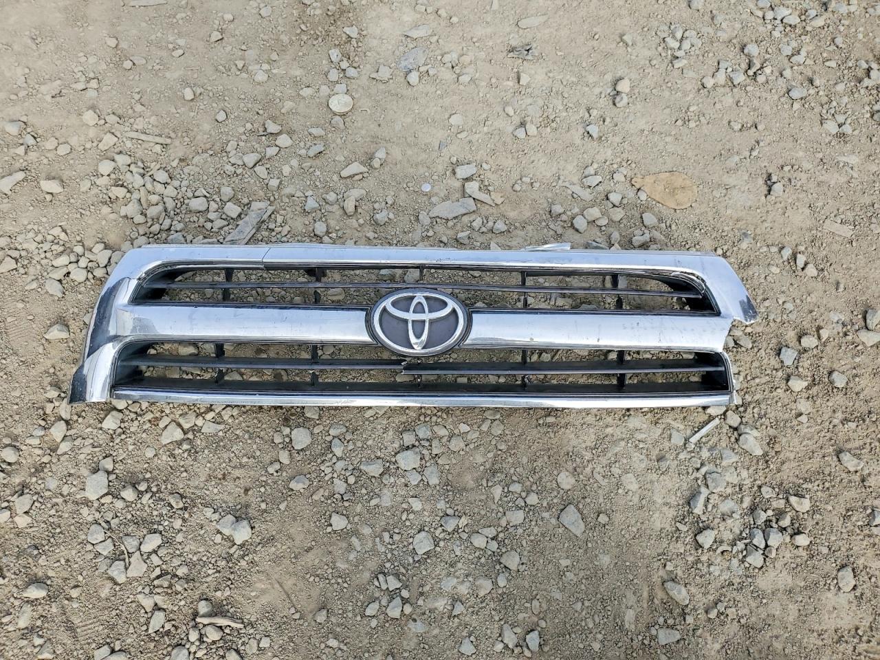 1999 TOYOTA 4RUNNER SR5 photo 25