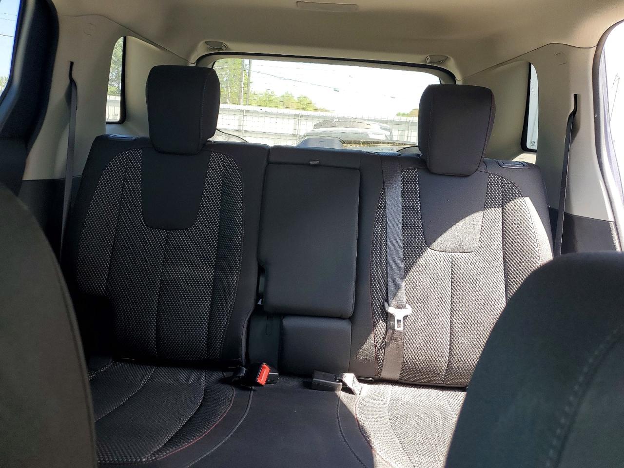 2013 GMC TERRAIN SLE photo 19