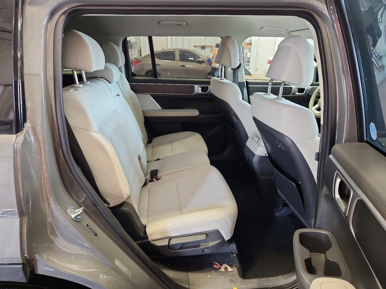2024 HYUNDAI SANTA FE SE photo 11