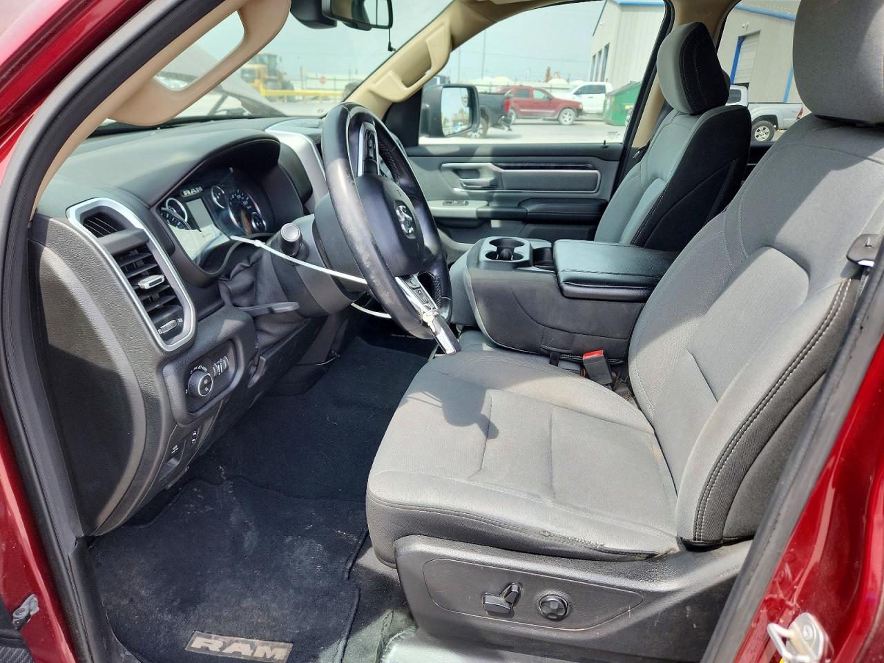 2019 RAM 1500 BIG HORN photo 19