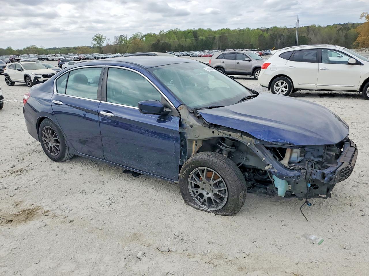 2017 HONDA ACCORD LX photo 10