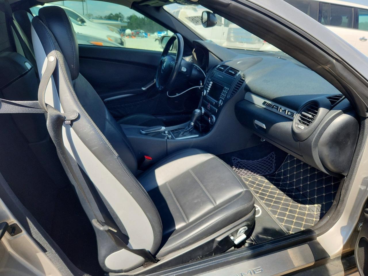 2006 MERCEDES-BENZ SLK 55 AMG photo 10