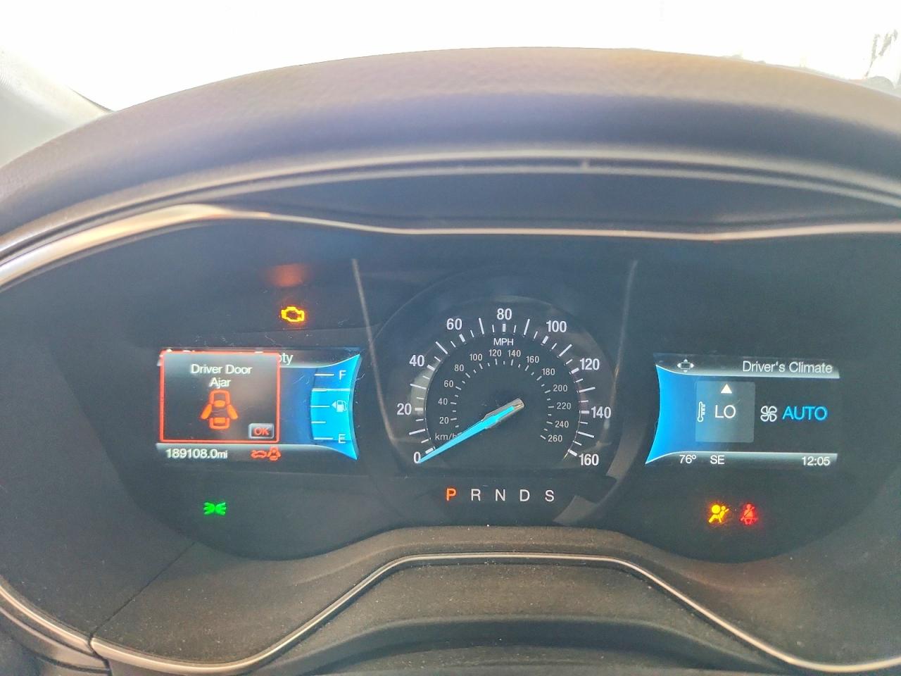 2015 FORD FUSION TITANIUM photo 17