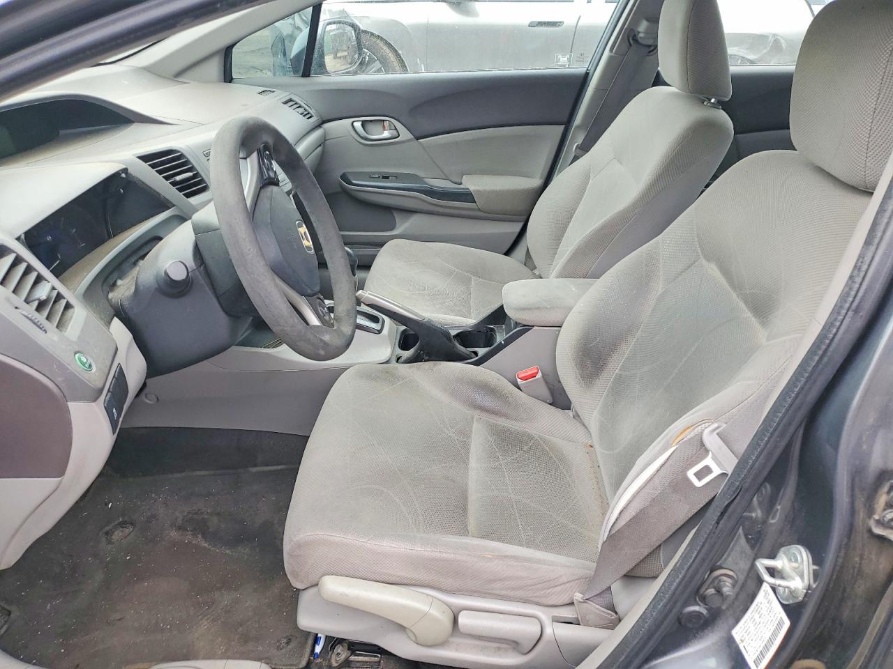 2012 HONDA CIVIC LX photo 7