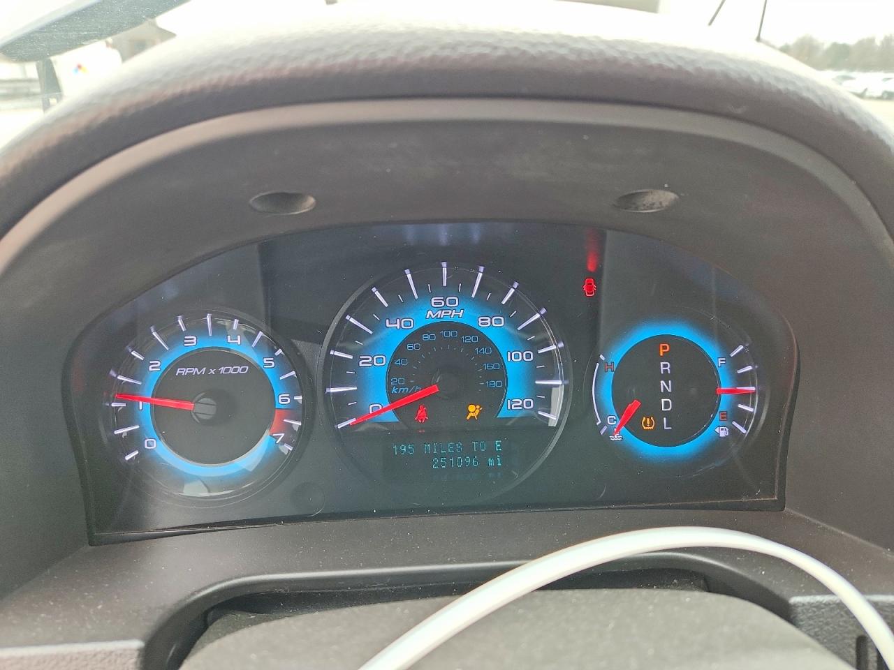 2012 FORD FUSION SE photo 25