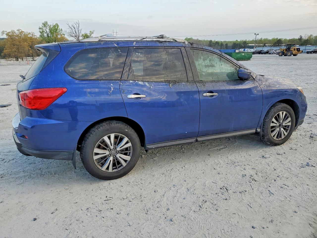 2017 NISSAN PATHFINDER S photo 7