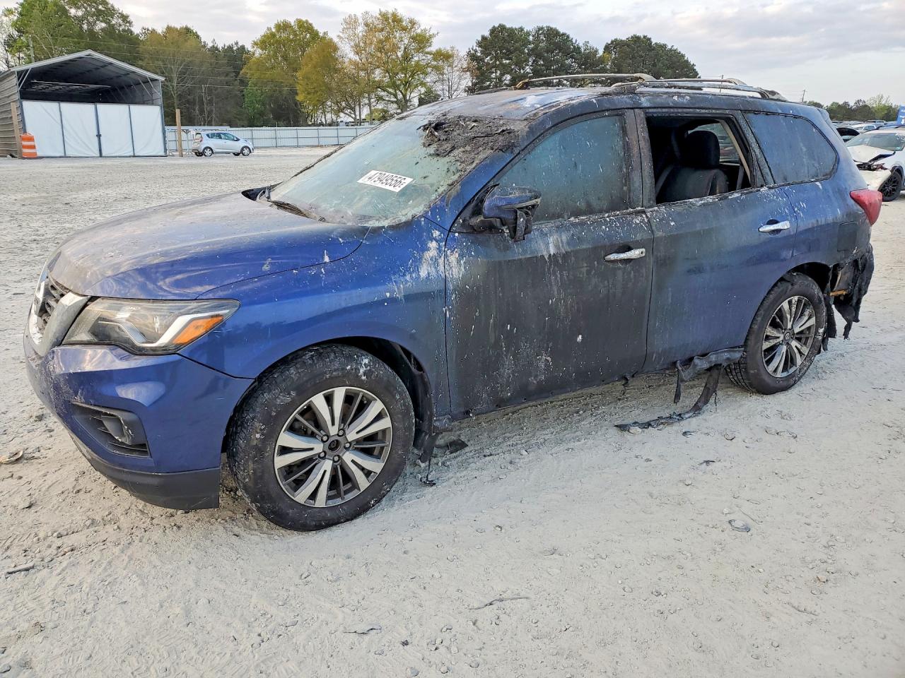 2017 NISSAN PATHFINDER