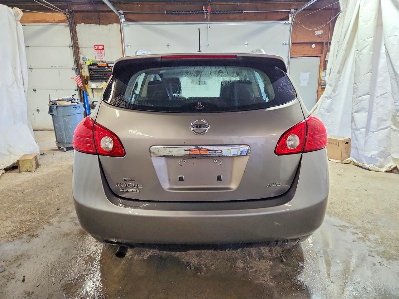 2015 NISSAN ROGUE SELECT S photo 16