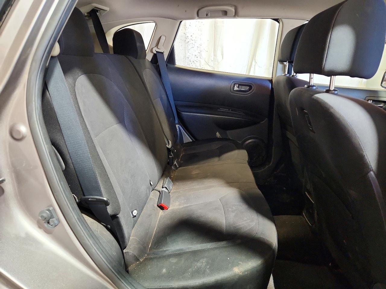 2015 NISSAN ROGUE SELECT S photo 31