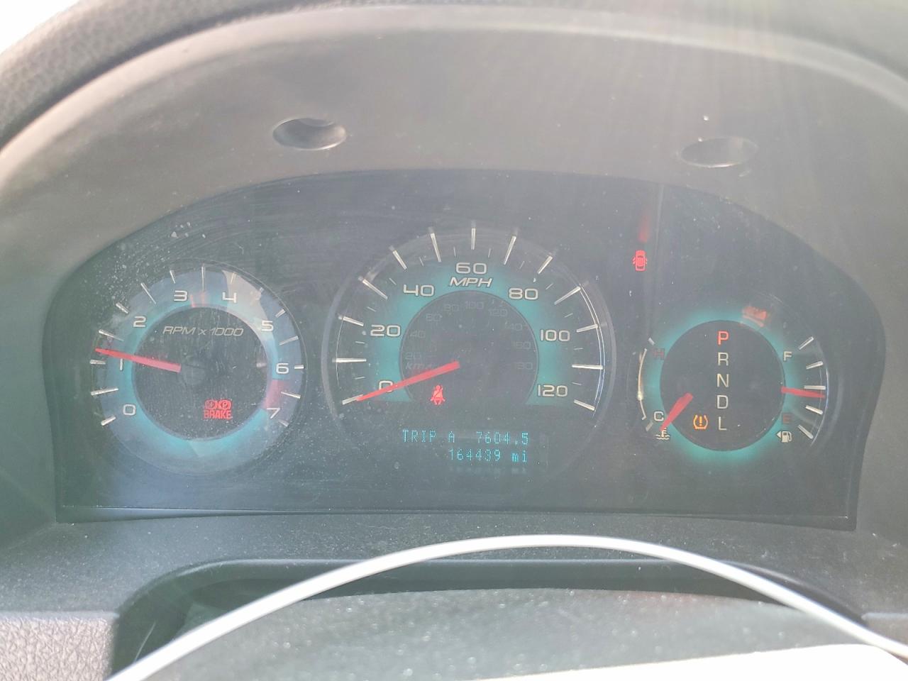2010 FORD FUSION SE photo 17