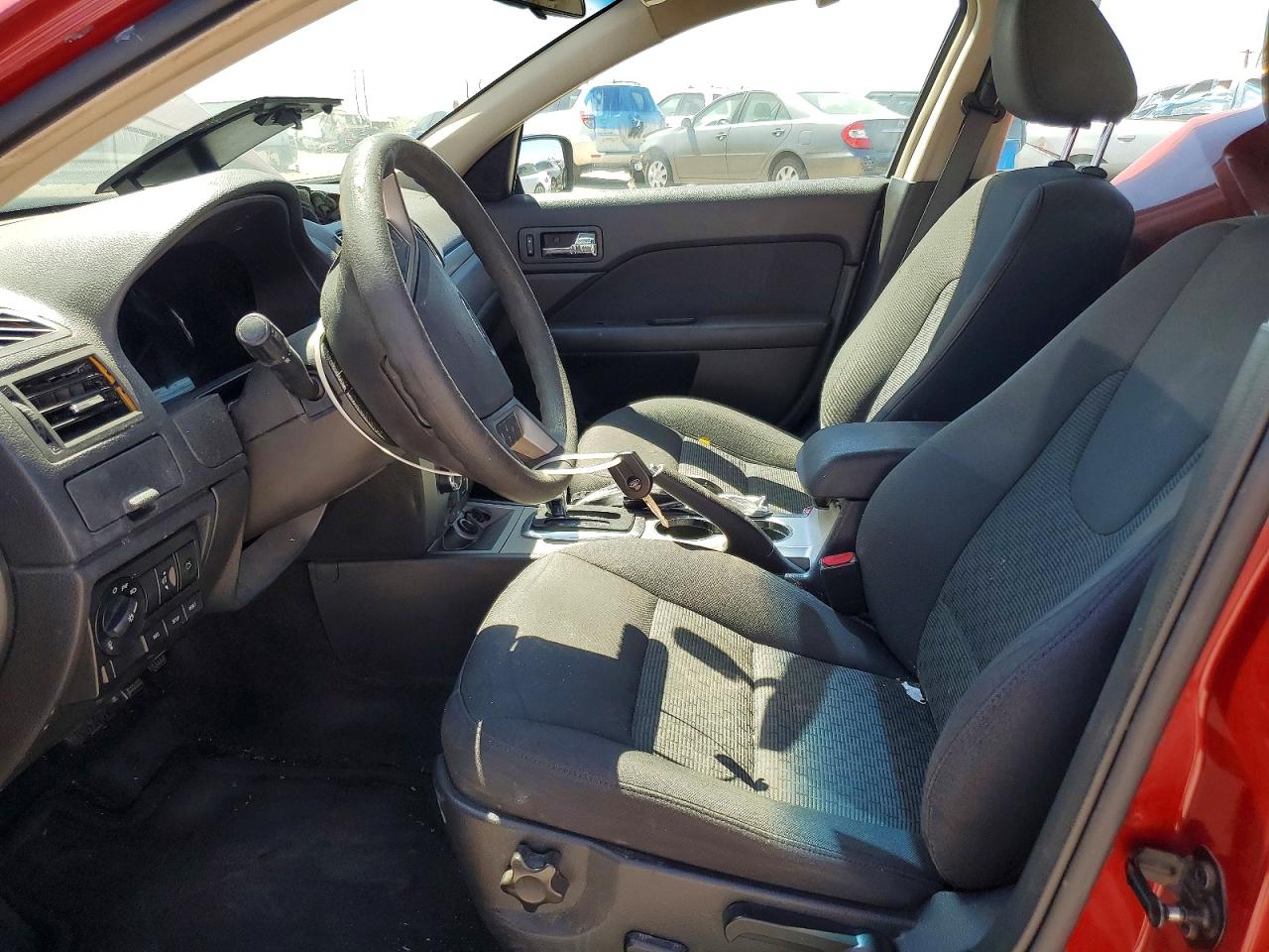 2010 FORD FUSION SE photo 13