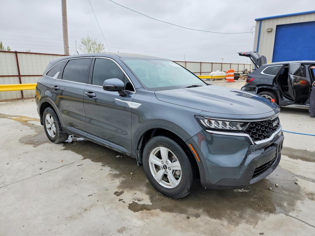 2022 KIA SORENTO LX photo 10