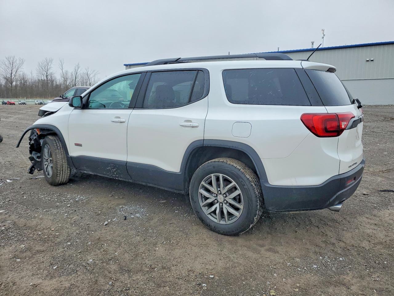 2019 GMC ACADIA ALL TERRAIN photo 3