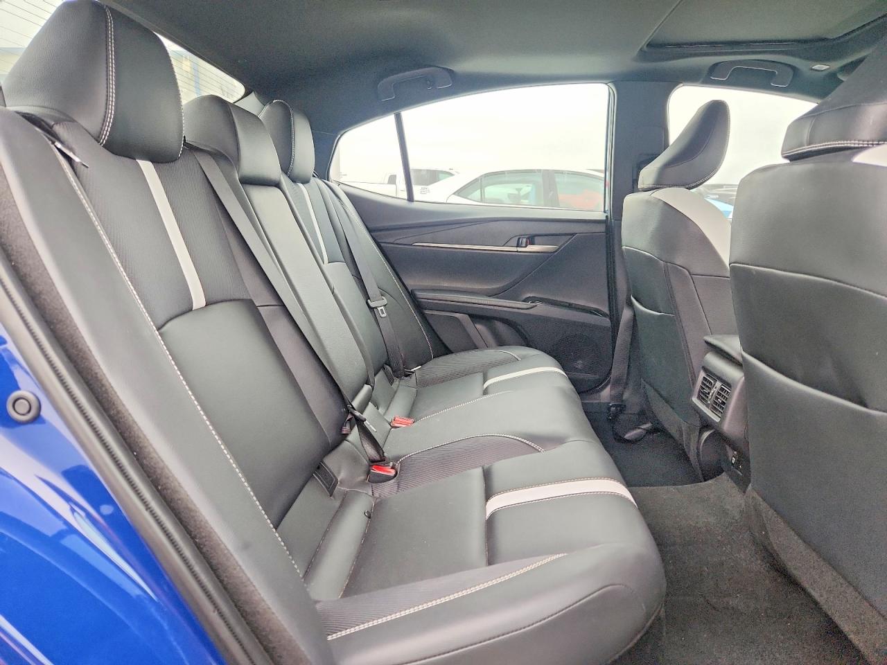 2025 TOYOTA CAMRY SE photo 19