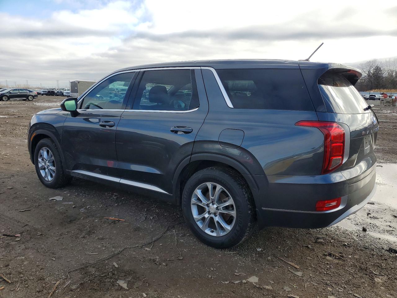 2020 HYUNDAI PALISADE SE photo 3