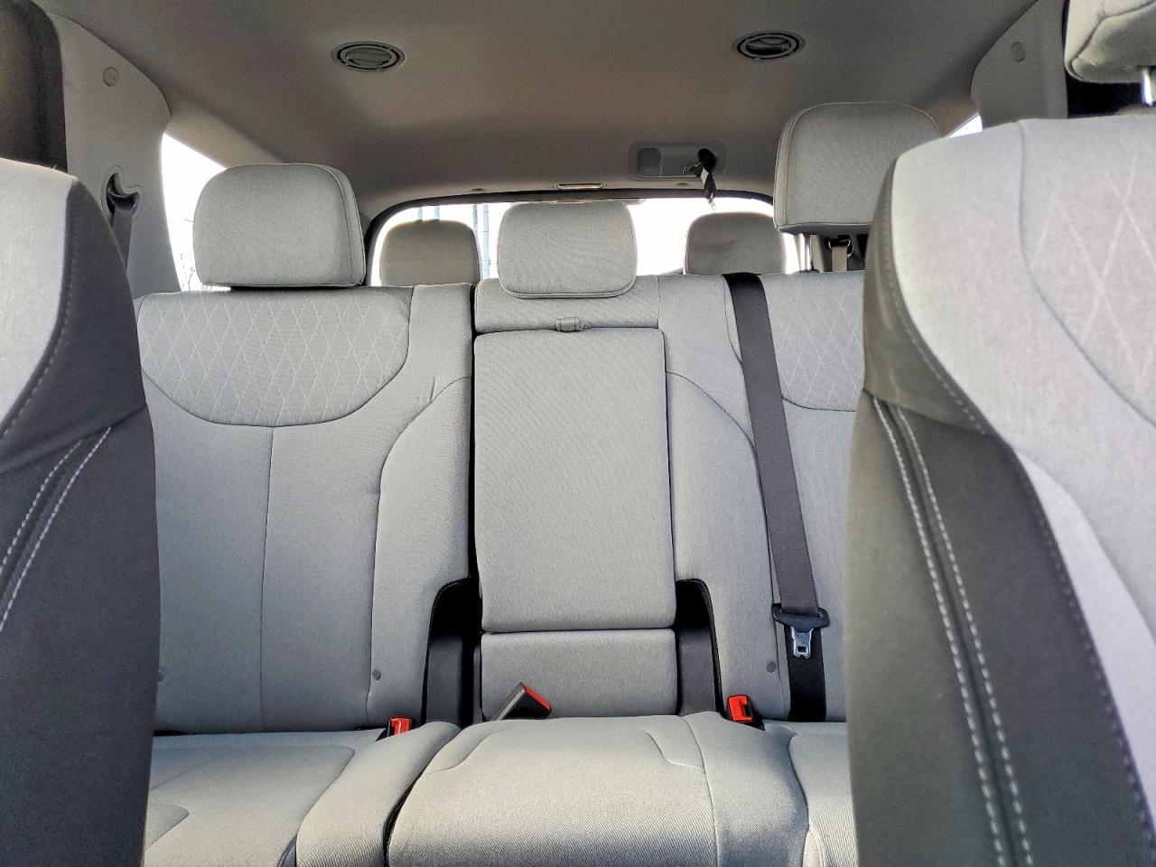 2020 HYUNDAI PALISADE SE photo 19
