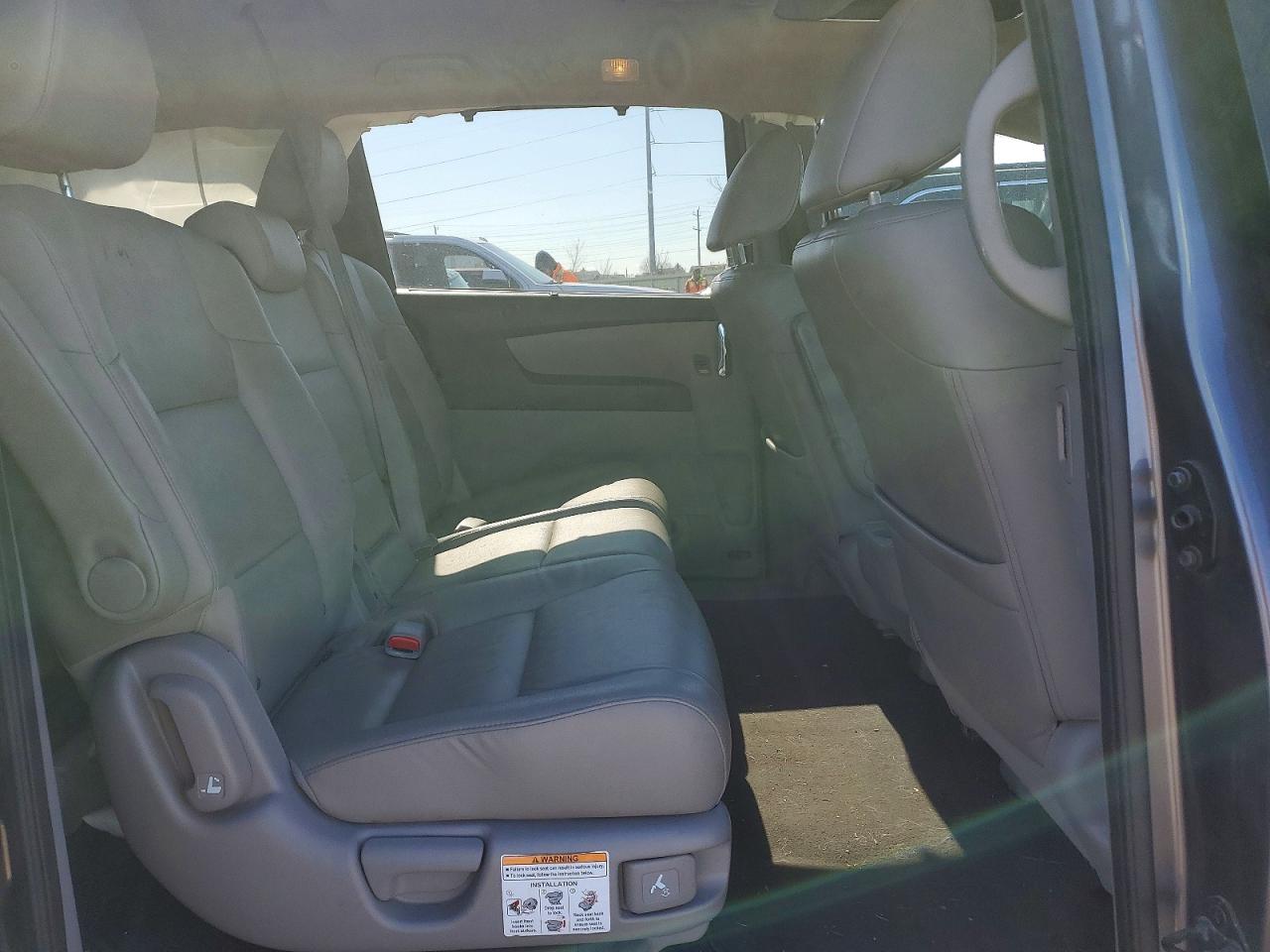 2014 HONDA ODYSSEY EXL photo 21