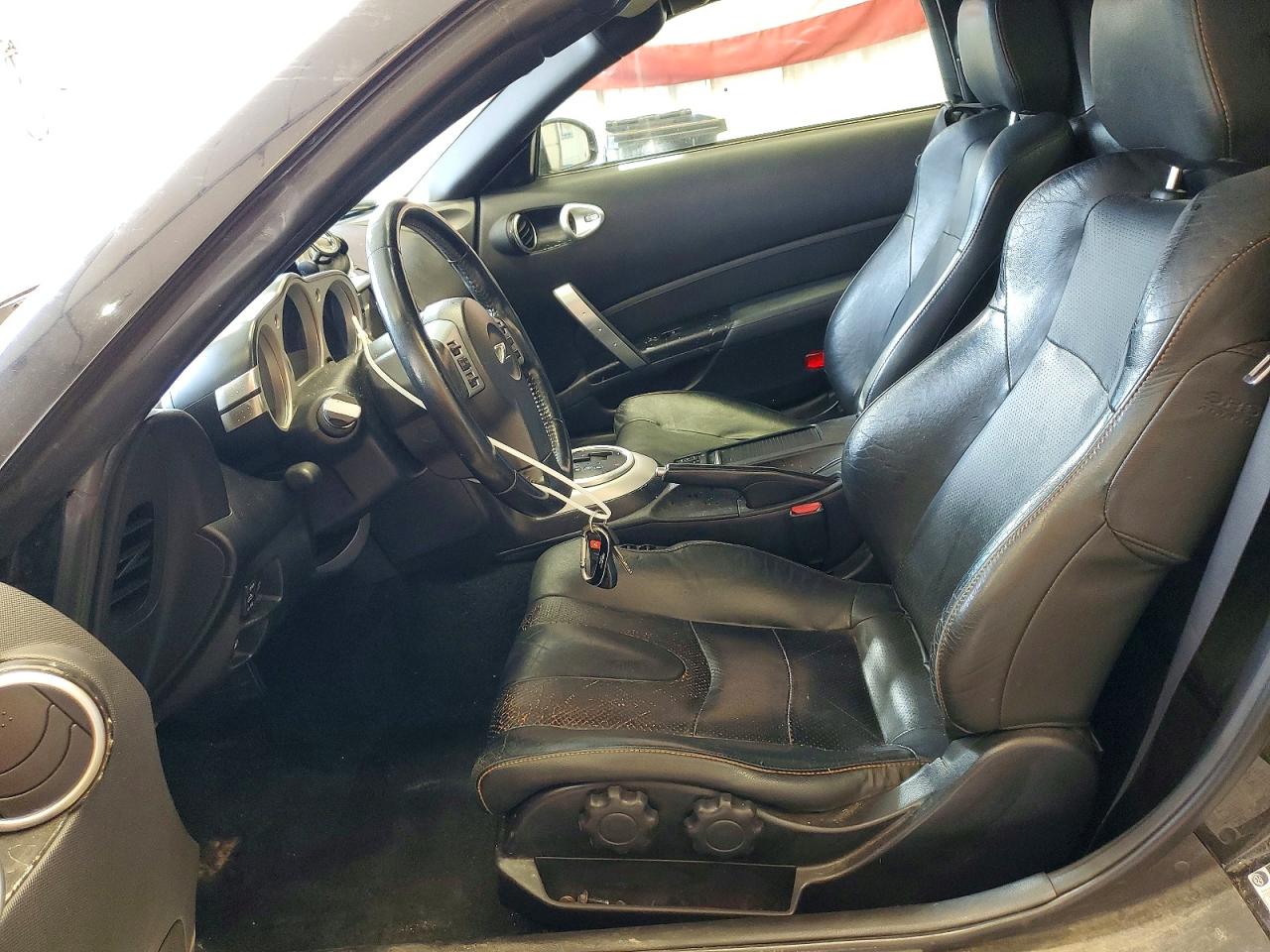 2007 NISSAN 350Z photo 7