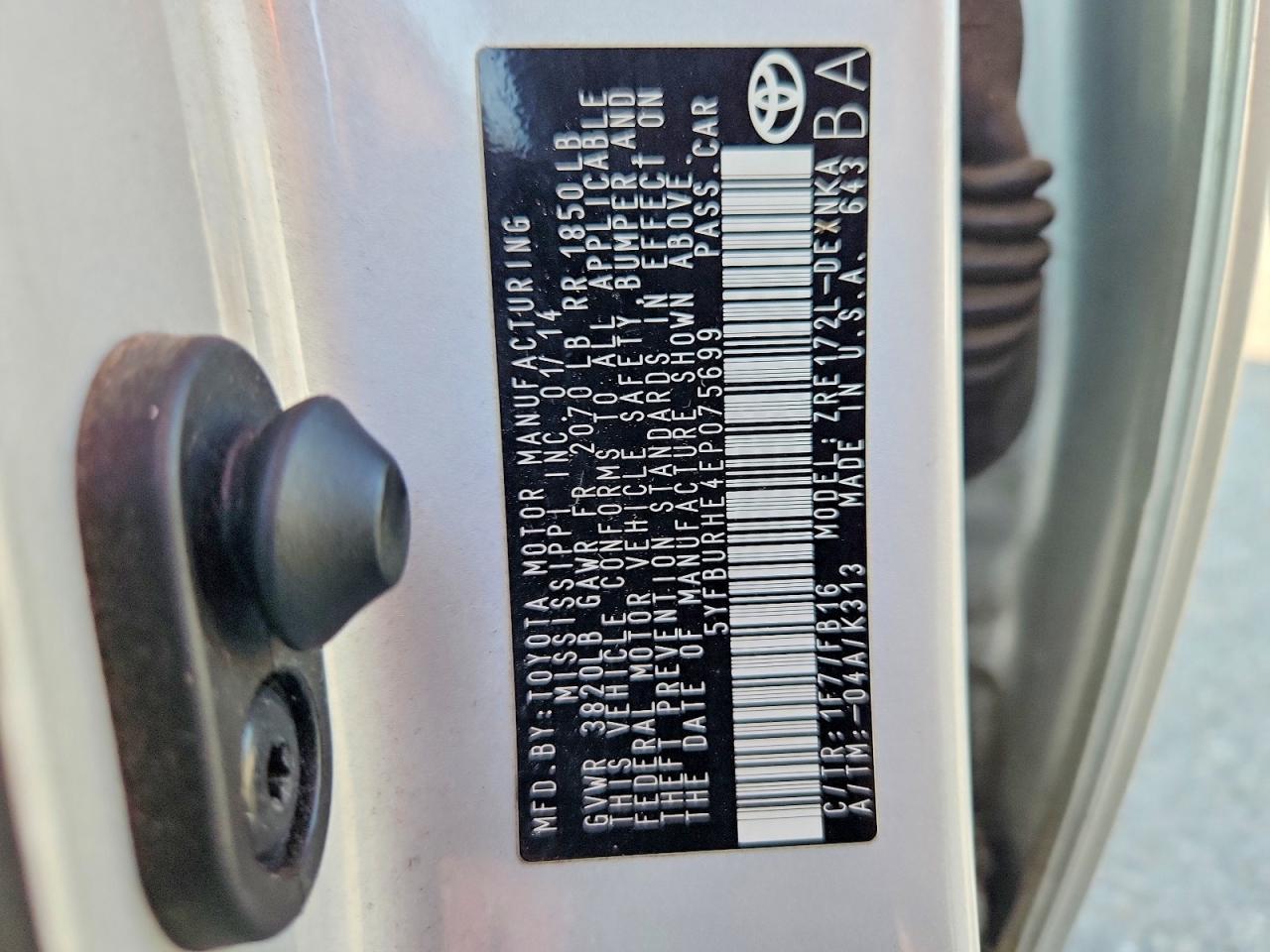 2014 TOYOTA COROLLA LE PLUS photo 25