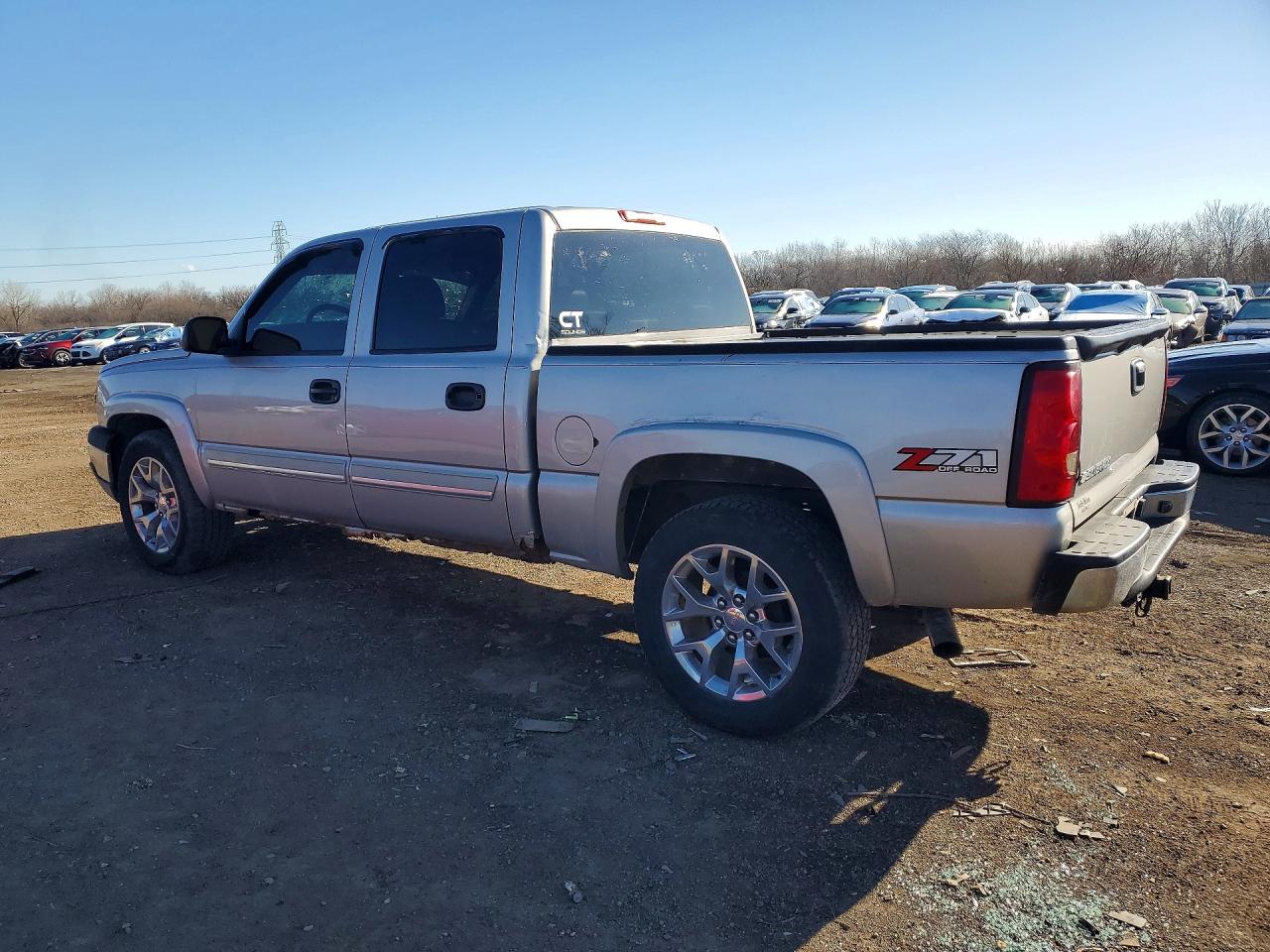 2006 CHEVROLET SILVERADO K1500 photo 2