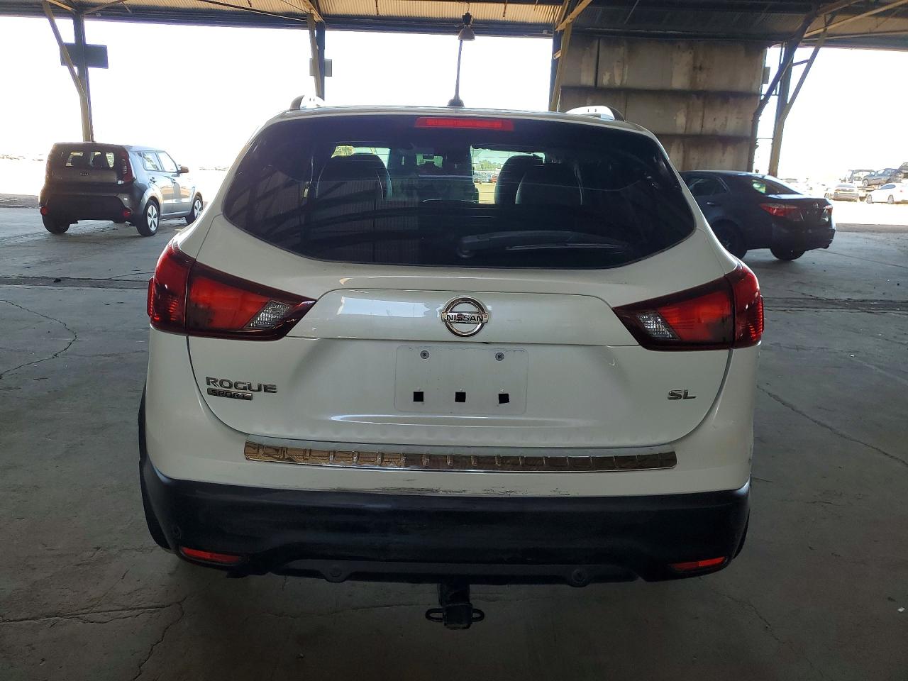 2019 NISSAN ROGUE SPORT SL photo 6