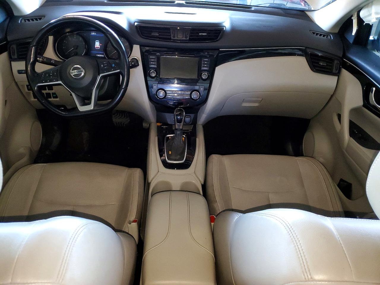 2019 NISSAN ROGUE SPORT SL photo 8
