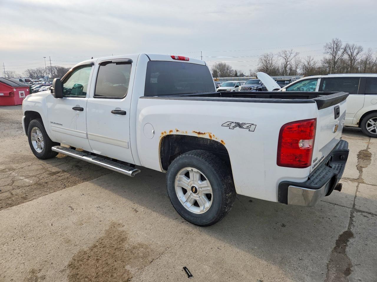 2010 CHEVROLET SILVERADO K1500 LT photo 4