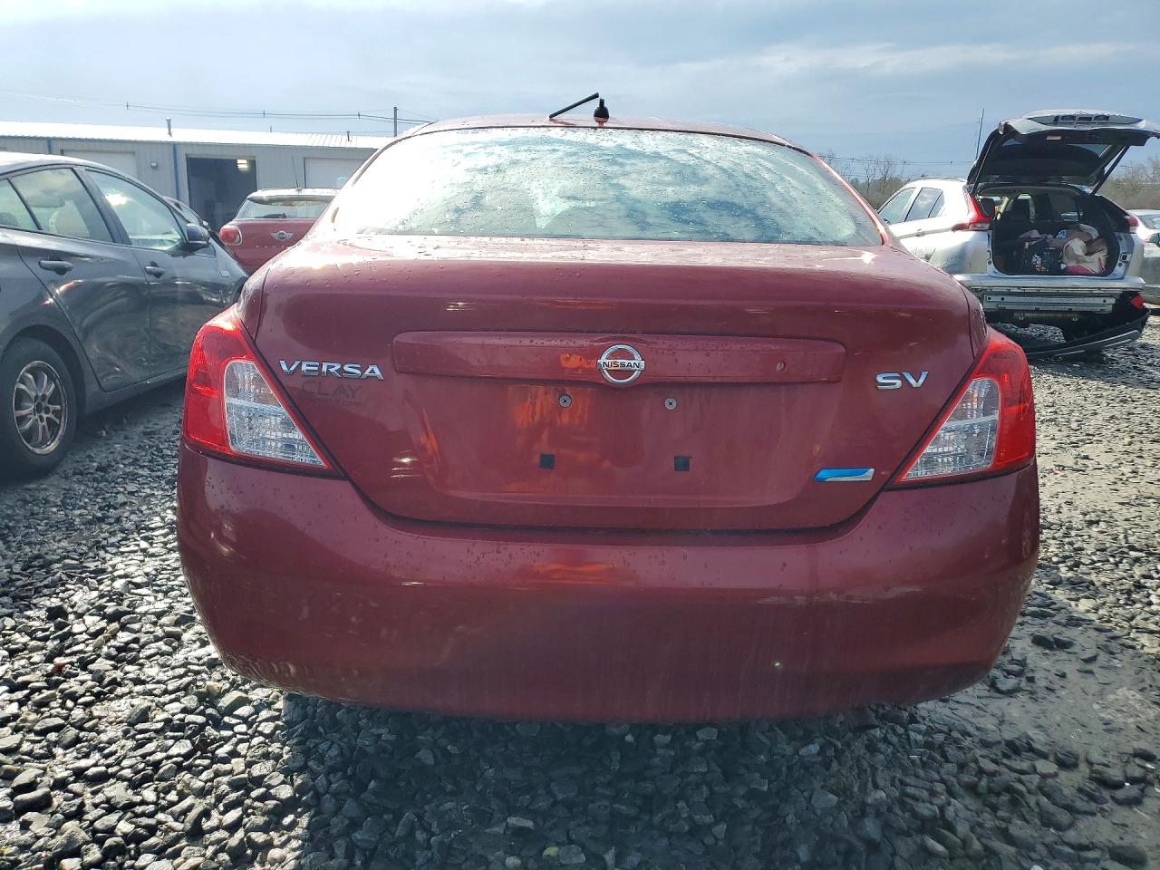 2012 NISSAN VERSA 1.6 S photo 6