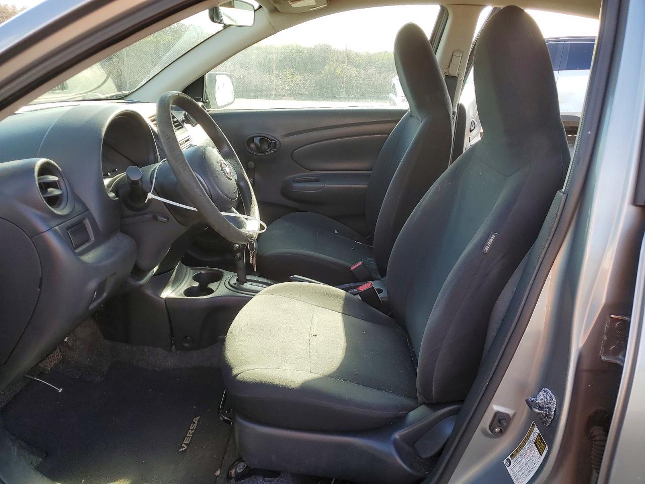 2014 NISSAN VERSA 1.6 S PLUS photo 7