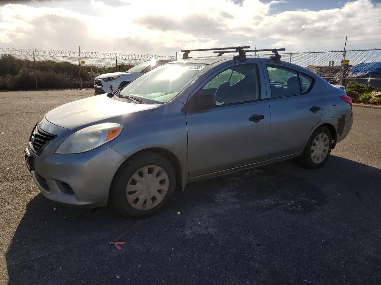 2014 NISSAN VERSA