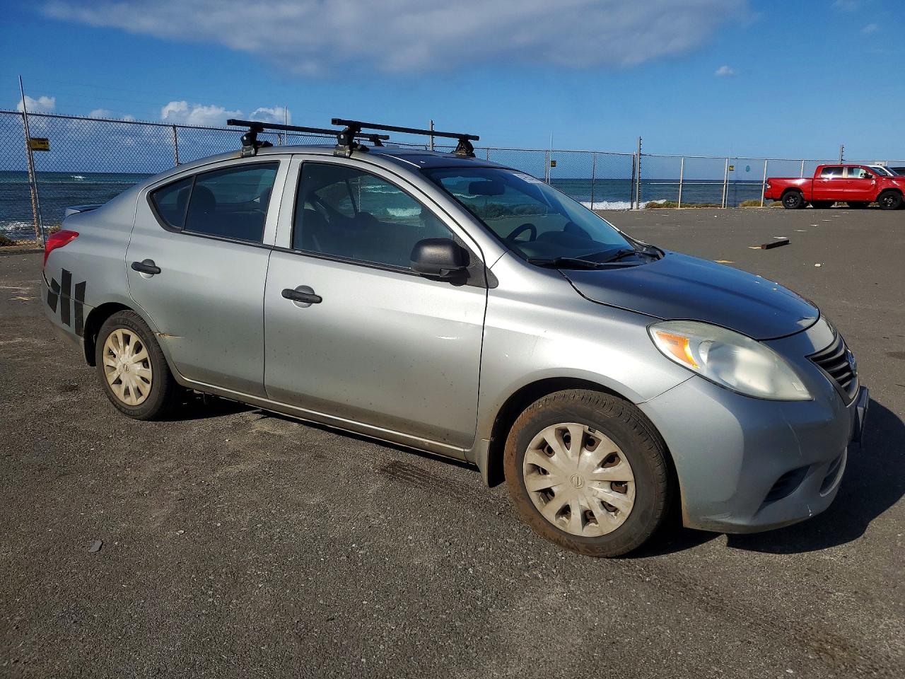 2014 NISSAN VERSA 1.6 S PLUS photo 4