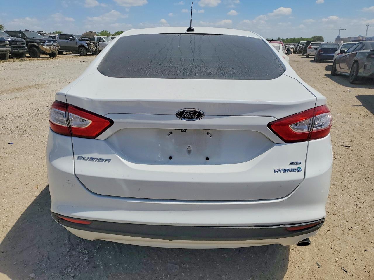 2016 FORD FUSION SE HYBRID photo 11