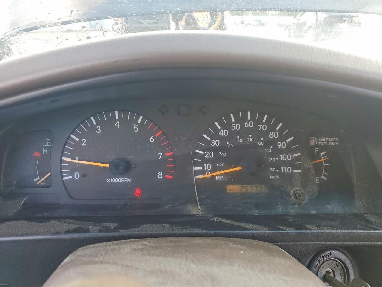1998 TOYOTA TACOMA BASE photo 9