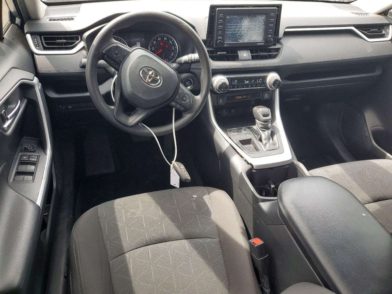 2022 TOYOTA RAV4 XLE photo 15