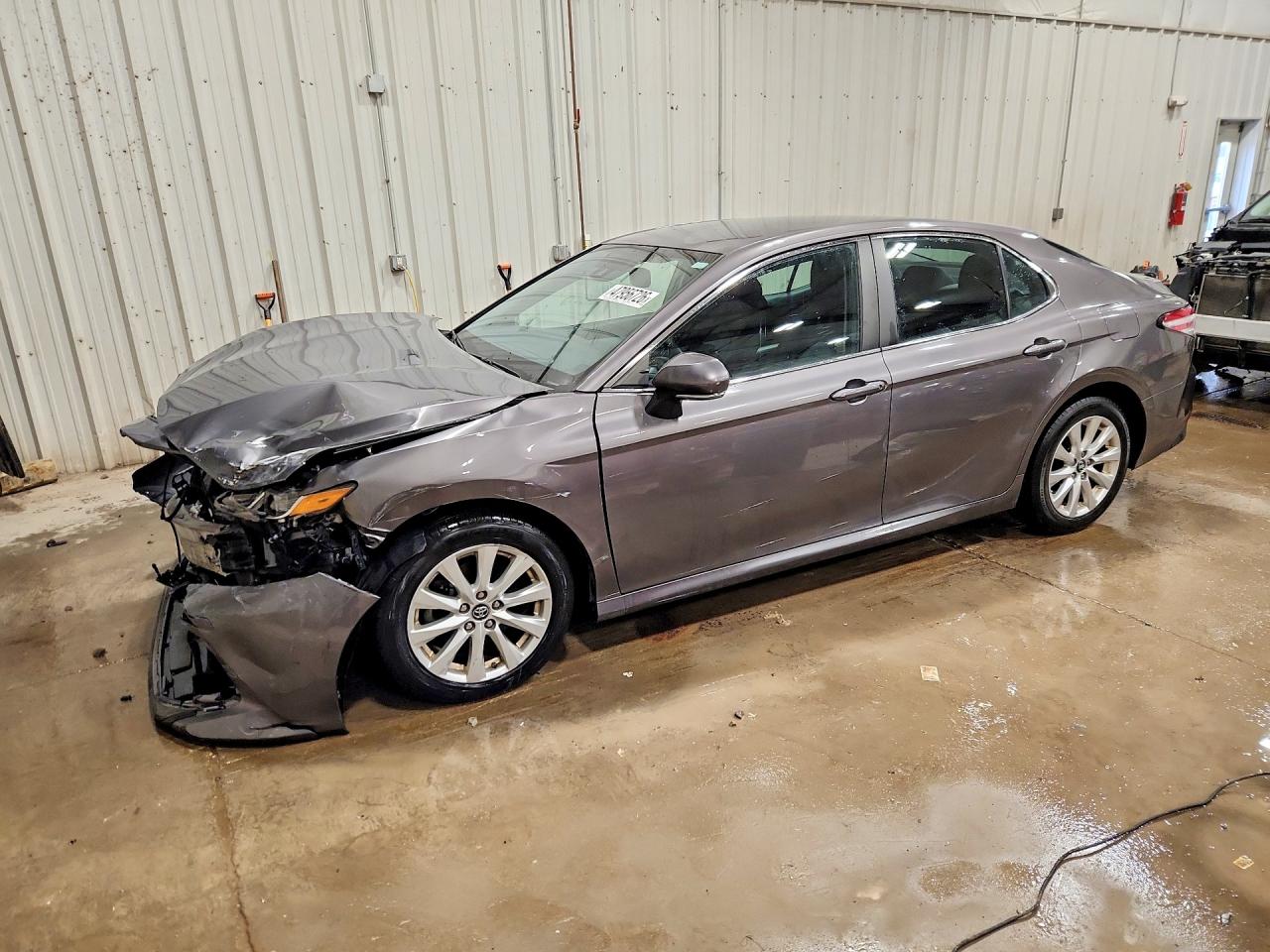 2018 TOYOTA CAMRY