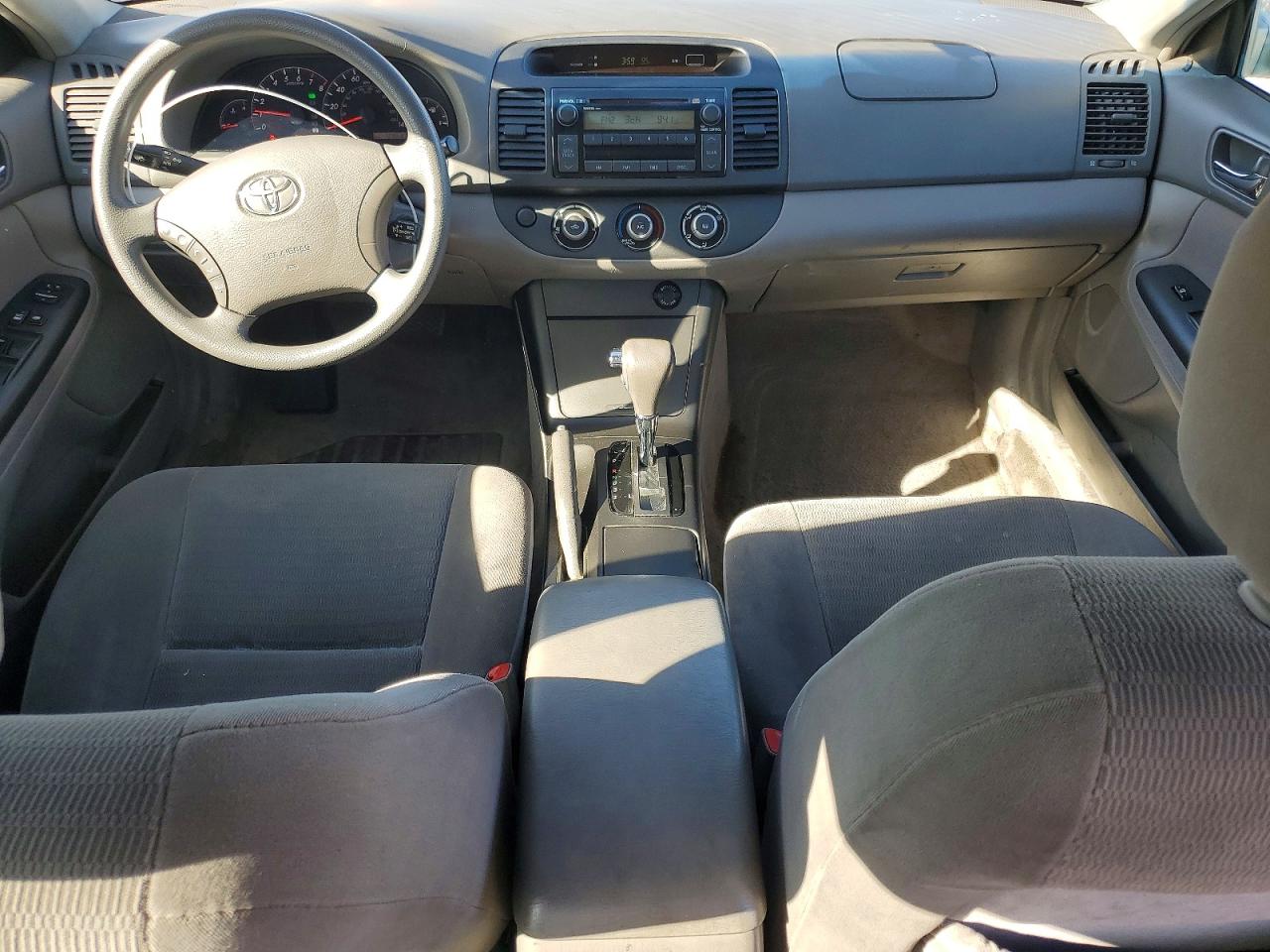 2005 TOYOTA CAMRY LE photo 22