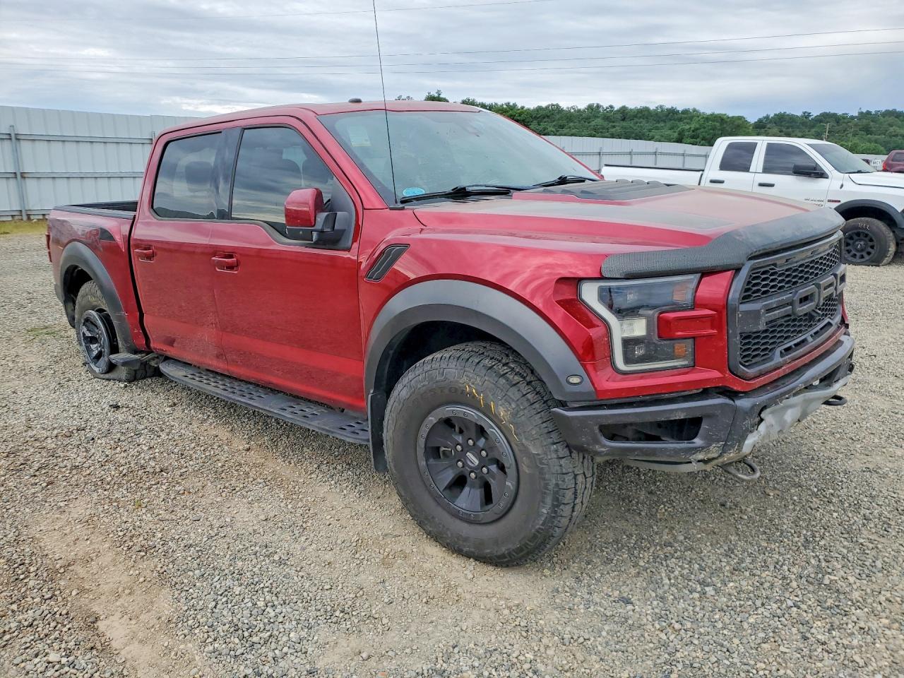 2017 FORD F150 RAPTOR photo 7