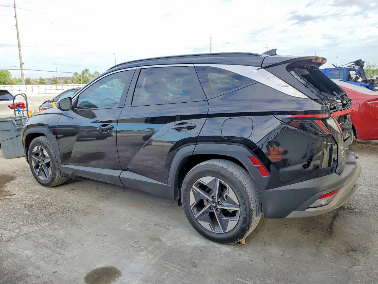 2025 HYUNDAI TUCSON SEL CONVENIENCE photo 3