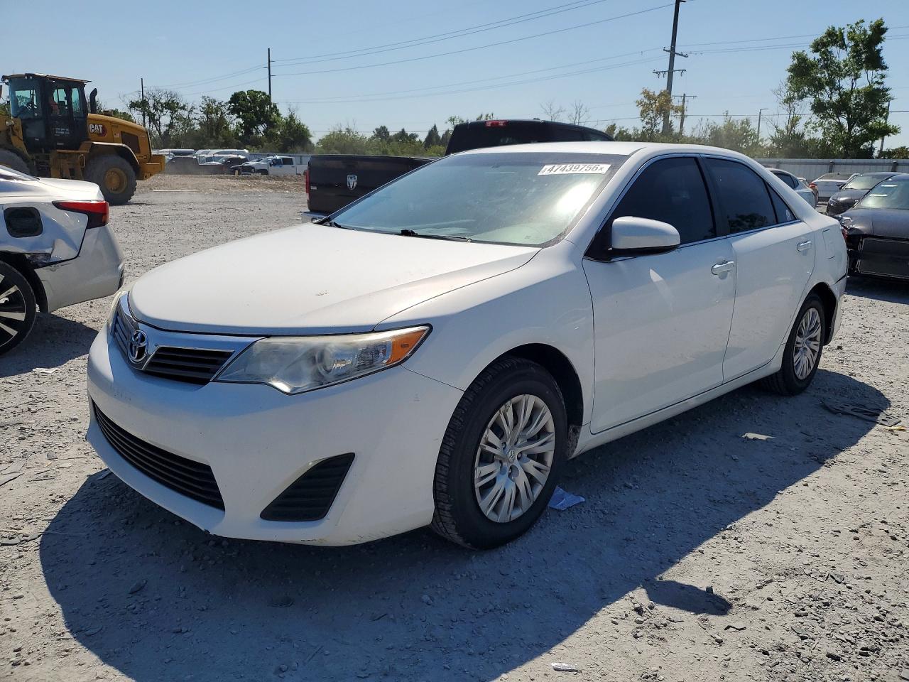 2014 TOYOTA CAMRY