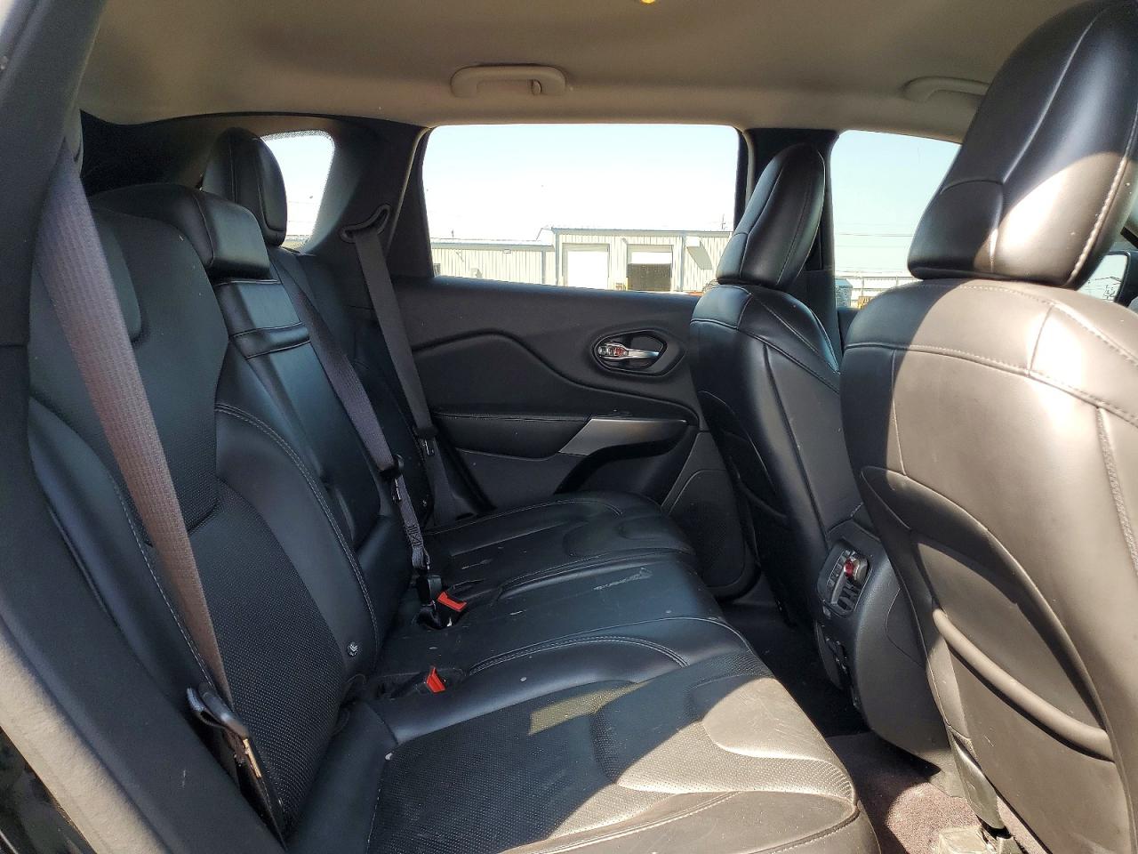 2019 JEEP CHEROKEE LIMITED photo 21