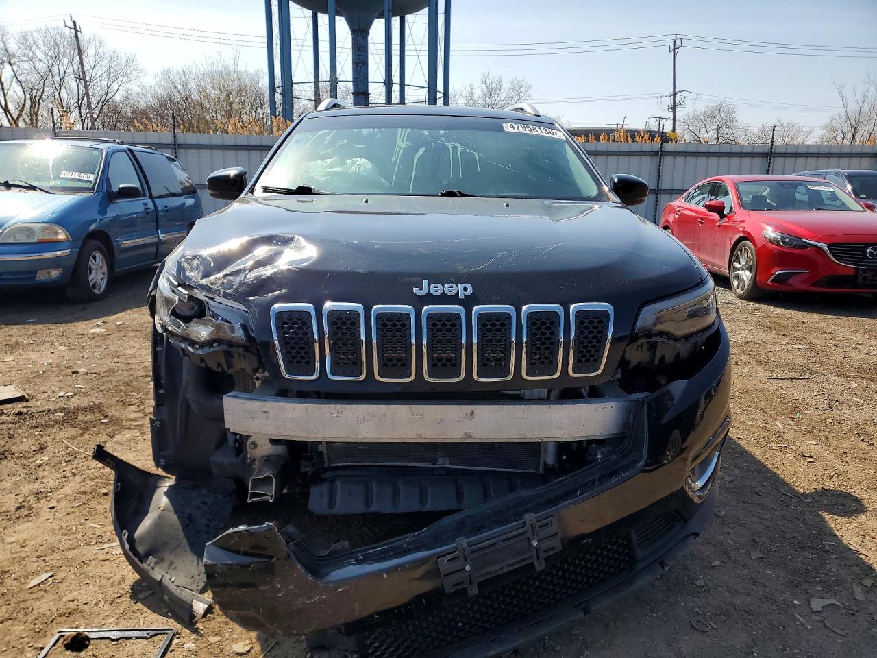 2019 JEEP CHEROKEE LIMITED photo 9