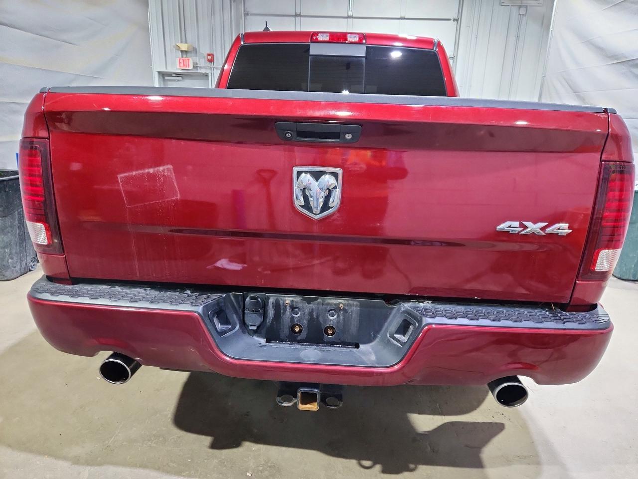 2014 RAM 1500 SPORT photo 11