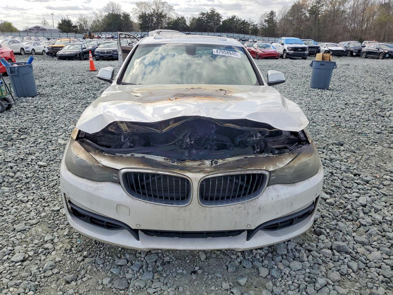 2015 BMW 328 XIGT photo 9