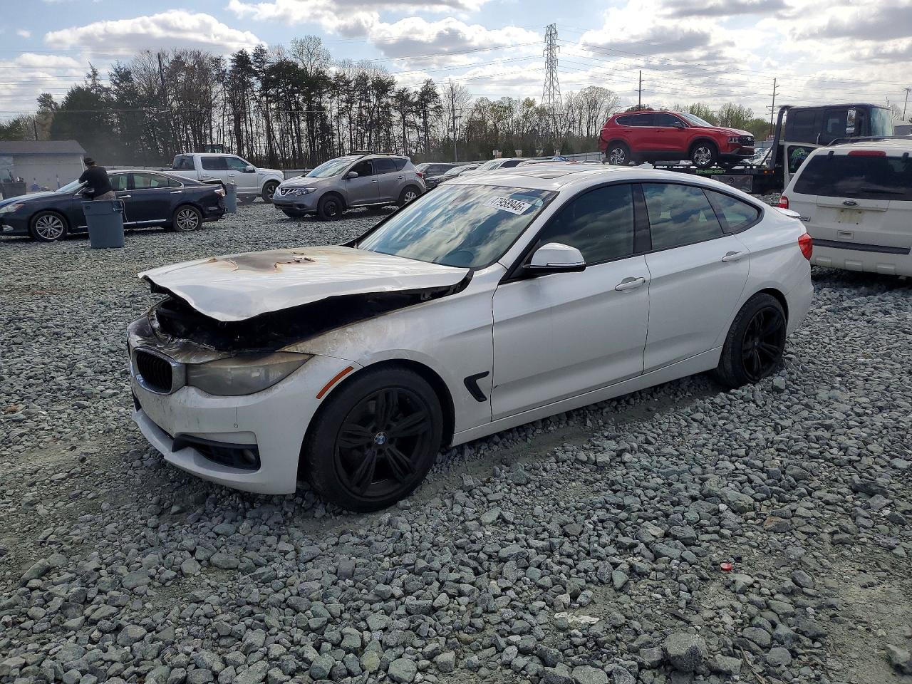2015 BMW 328