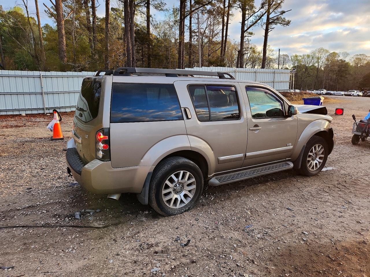 2008 NISSAN PATHFINDER SE V8 photo 7