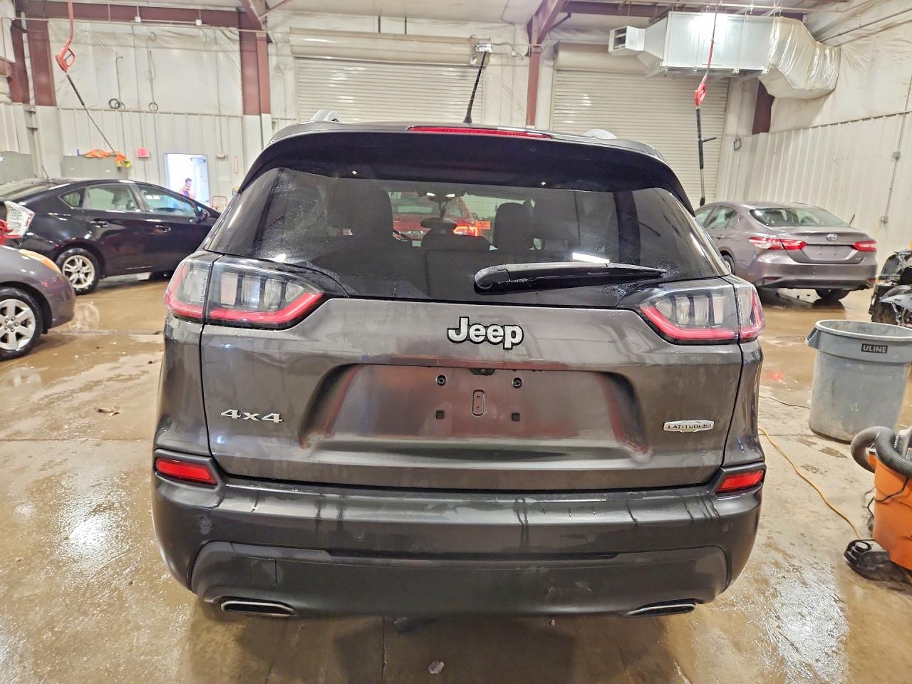 2021 JEEP CHEROKEE LATITUDE LUX photo 16