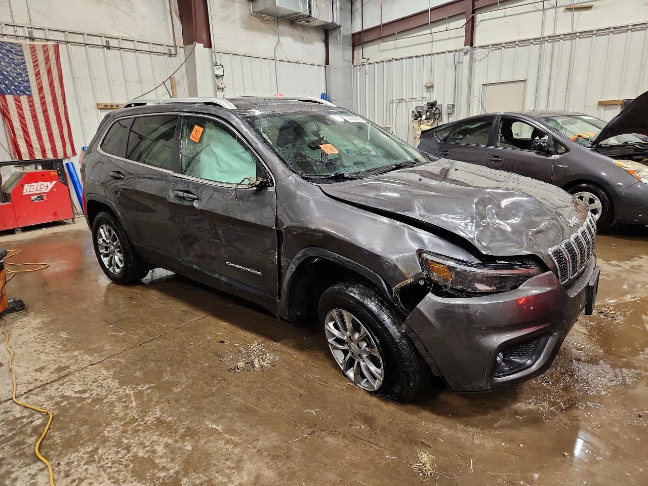 2021 JEEP CHEROKEE LATITUDE LUX photo 10