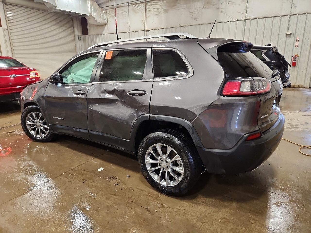 2021 JEEP CHEROKEE LATITUDE LUX photo 4