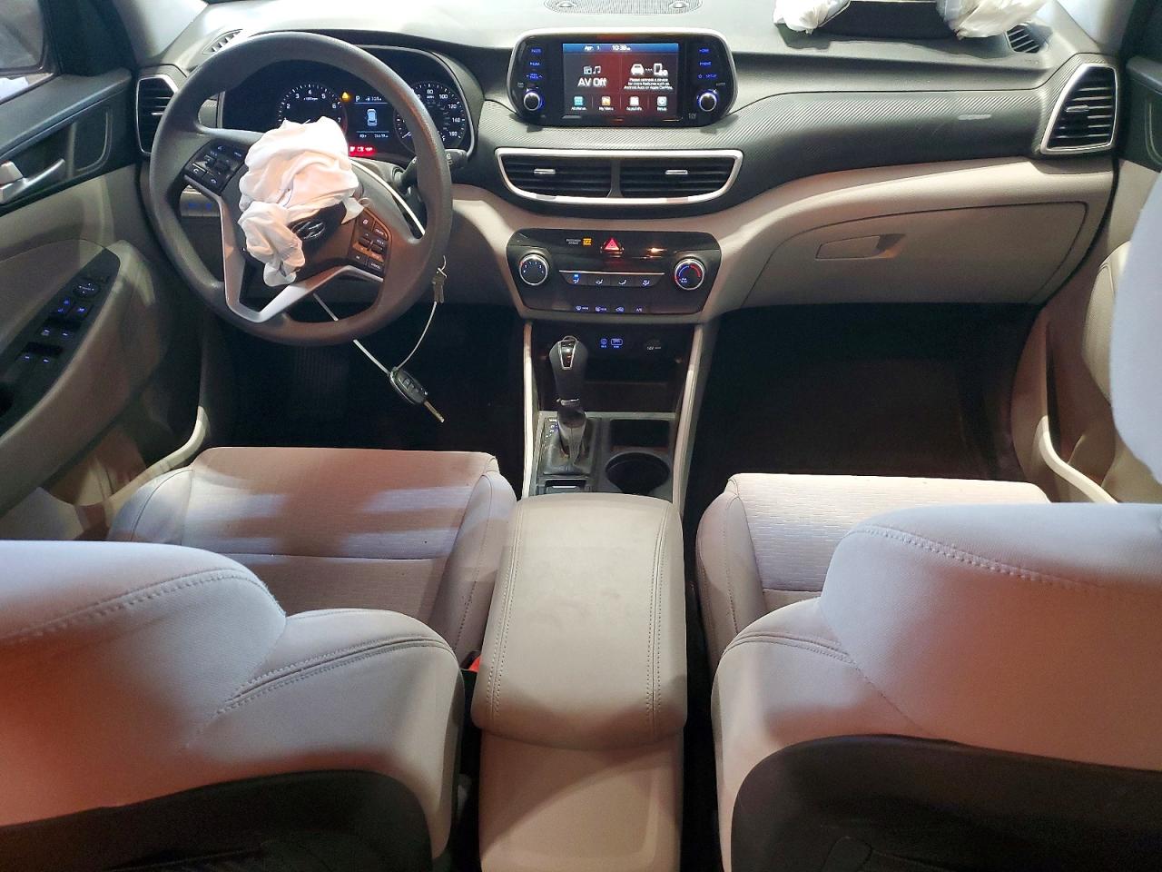 2021 HYUNDAI TUCSON SE photo 22
